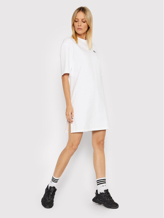 adidas Sukienka codzienna Tee HC2034 Biały Regular Fit zdjęcie nr 2