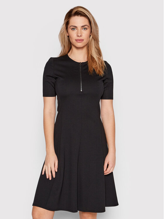 Calvin Klein Sukienka codzienna K20K203815 Czarny Regular Fit