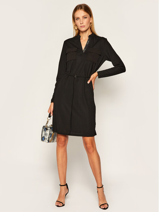 Calvin Klein Sukienka dzianinowa Ls Jersey K20K202191 Czarny Regular Fit zdjęcie nr 2