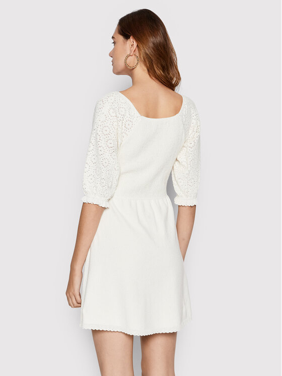 ONLY Sukienka dzianinowa Priscilla 15255613 Biały Regular Fit zdjęcie nr 3