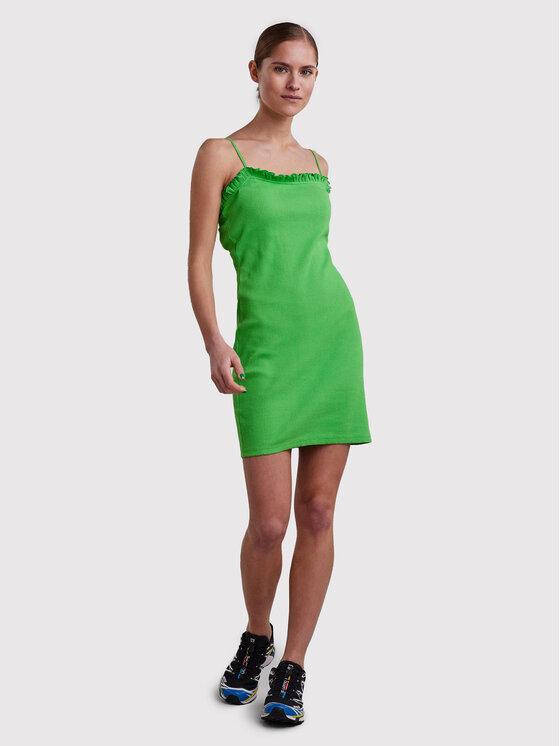 Pieces Sukienka letnia Tegan 17113889 Zielony Slim Fit