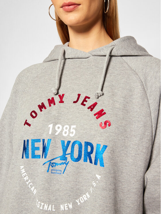 Tommy Jeans Sukienka dzianinowa Tjw Logo DW0DW08464 Szary Regular Fit zdjęcie nr 4