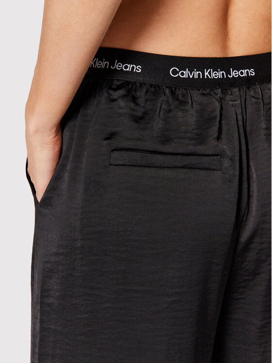 Calvin Klein Jeans Spodnie materiałowe J20J218978 Czarny Relaxed Fit zdjęcie nr 4