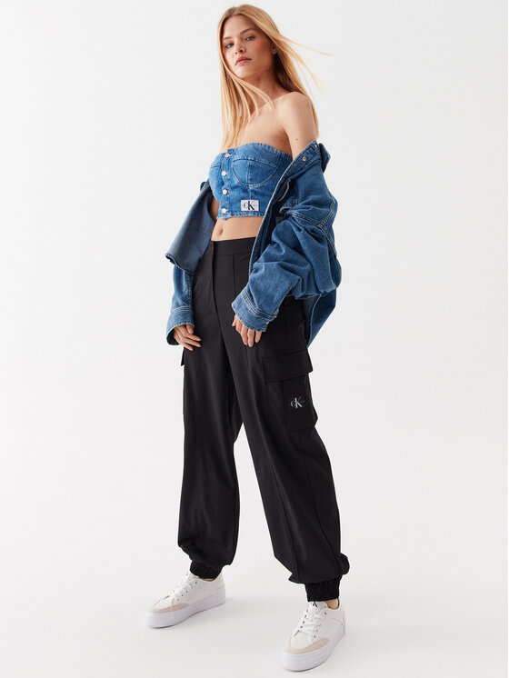 Calvin Klein Jeans Spodnie materiałowe J20J221636 Czarny Regular Fit zdjęcie nr 2