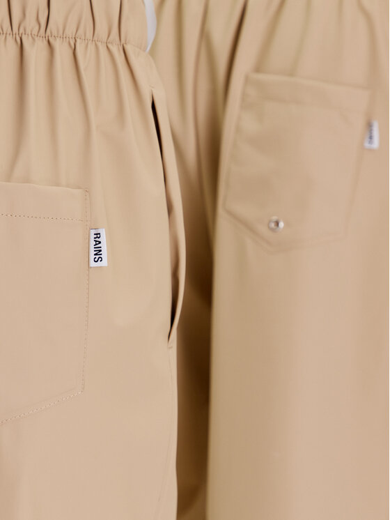 Rains Spodnie materiałowe Unisex 18560 Beżowy Comfortable Fit zdjęcie nr 5